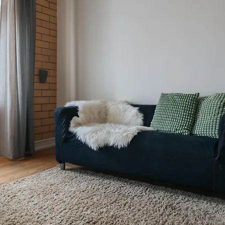 Séjour chez l'habitant Aquilla Family 302 *